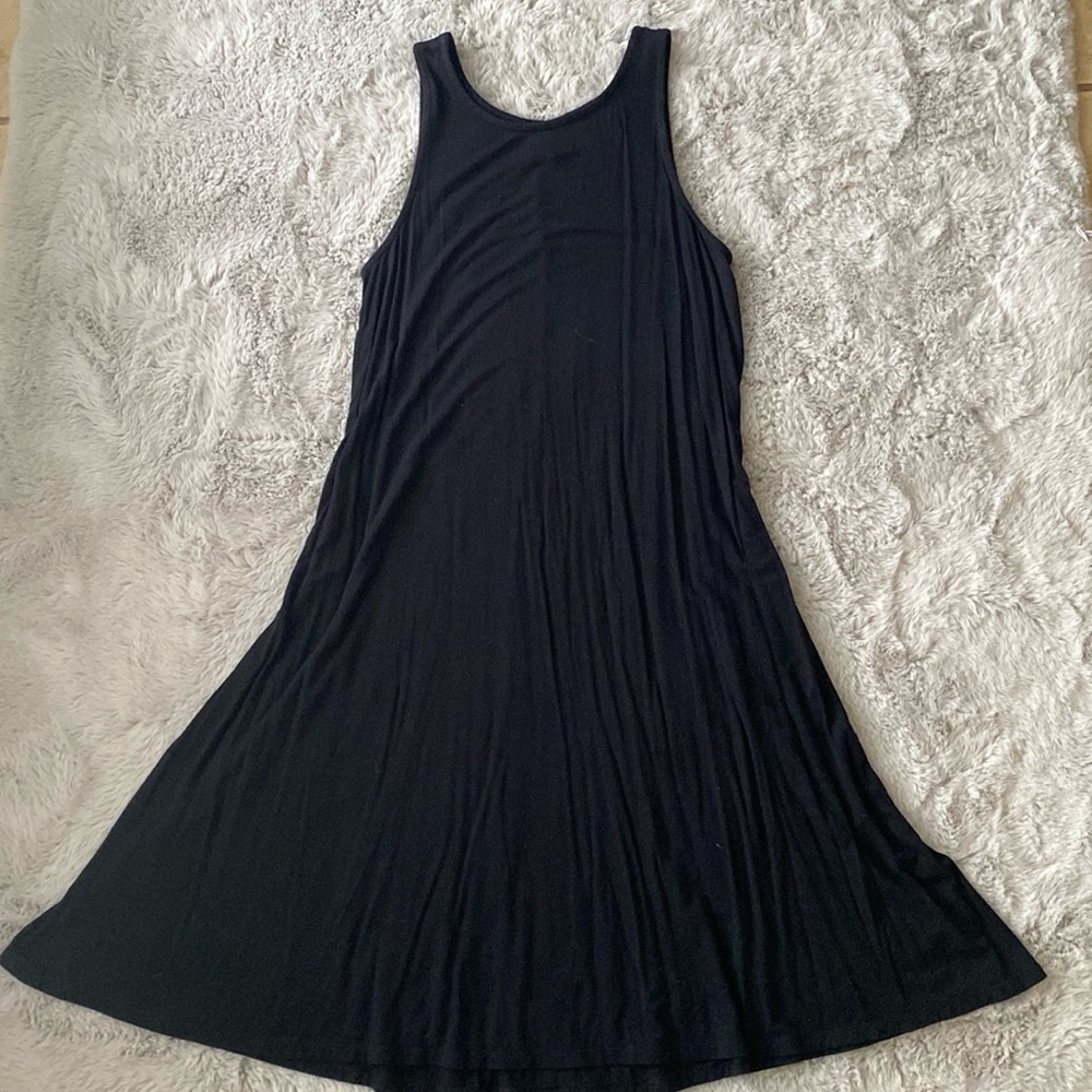 Old Navy Black Basic Flowy Sleeveless Dress size M - Picture 4 of 5
